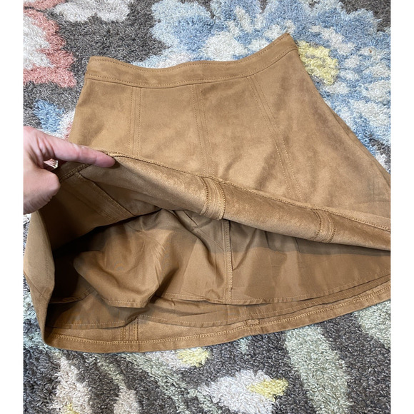 Loft Skirt Womens Size 2P Camel Tan Faux Suede Flippy Mini A Line Preppy Office - Picture 10 of 10